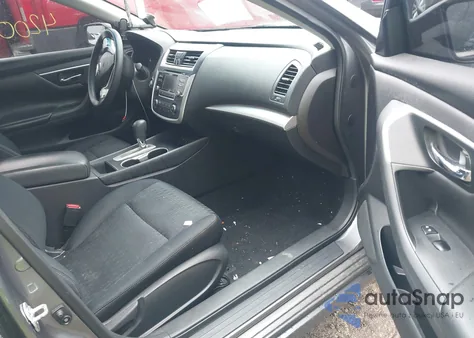 2016 Nissan Altima 2.5/2.5 S/2.5 Sl/2.5 Sr/2.5 Sv z USA, uszkodzony, nr VIN 1N4AL3AP5GC246212